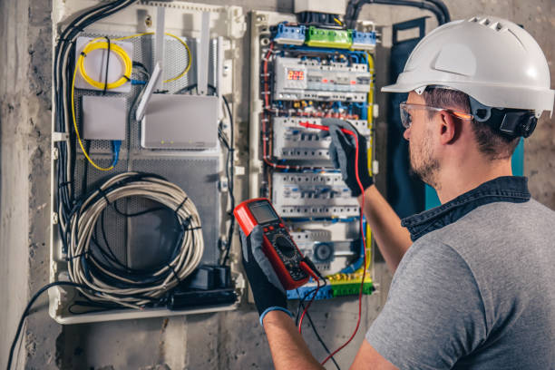 Best Circuit Breaker Repair  in West Clarkston Highland, WA